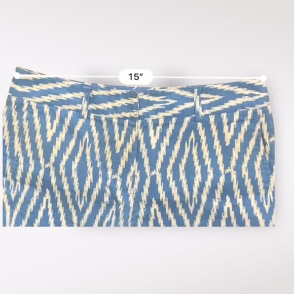 J. McLaughlin Diamond Patterned Scalloped Shorts‎ Womens Size 4 Blue White - Picture 6 of 11